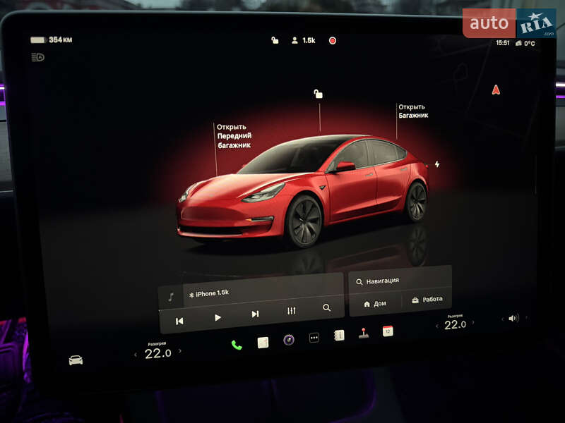 Седан Tesla Model 3 2022 в Днепре
