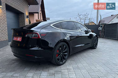 Седан Tesla Model 3 2019 в Луцьку