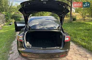 Седан Tesla Model 3 2018 в 