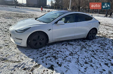 Седан Tesla Model 3 2019 в Дніпрі