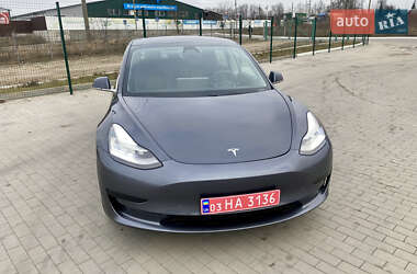 Седан Tesla Model 3 2019 в Вінниці