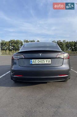 Седан Tesla Model 3 2021 в Днепре