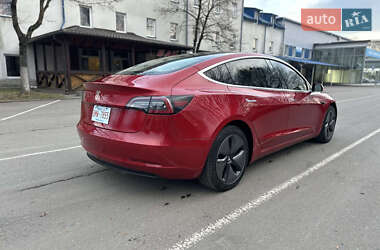 Седан Tesla Model 3 2018 в 