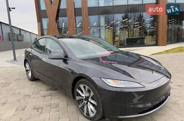 Седан Tesla Model 3 2024 в Луцьку