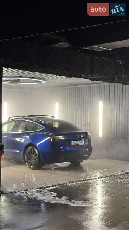 Tesla Model 3 2018