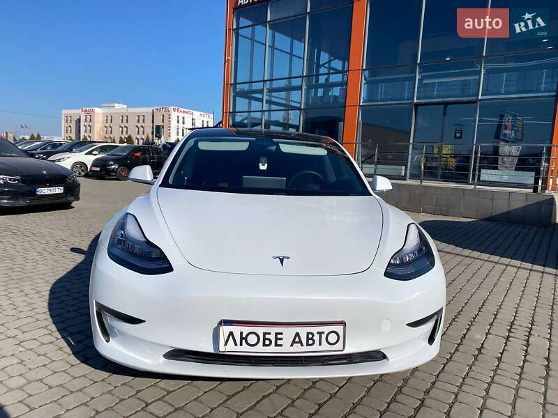 Седан Tesla Model 3 2020 в Львове фото 2 Седан Tesla Model 3 2020 в Львове