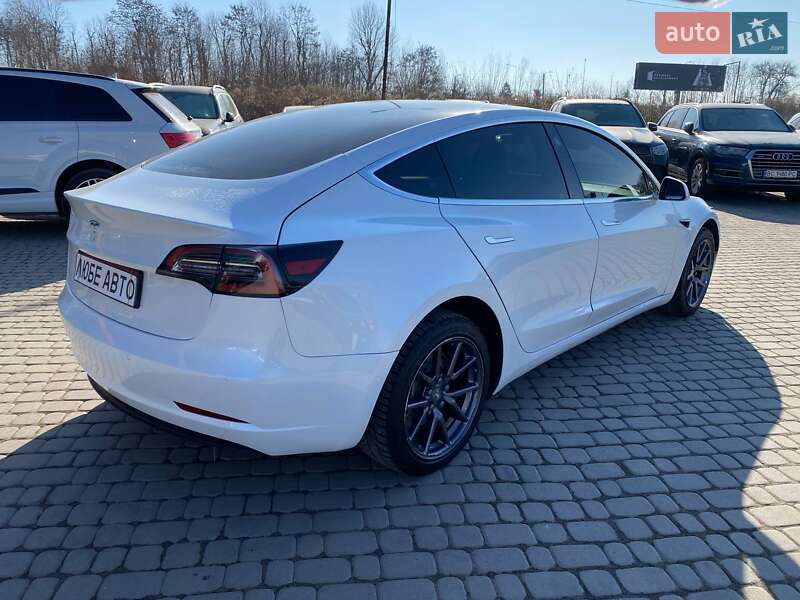Седан Tesla Model 3 2020 в Львове фото 7 Седан Tesla Model 3 2020 в Львове