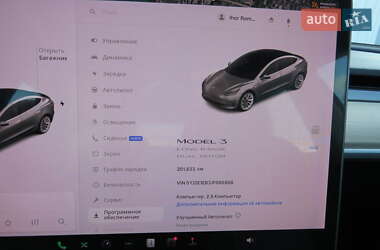 Седан Tesla Model 3 2018 в 