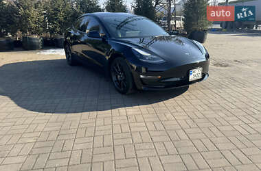 Седан Tesla Model 3 2022 в Днепре