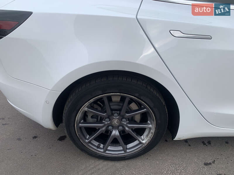 Седан Tesla Model 3 2018 в Києві фото 8 Седан Tesla Model 3 2018 в Києві