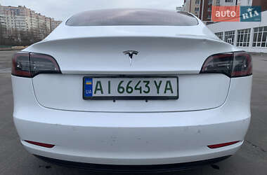 Седан Tesla Model 3 2018 в Киеве