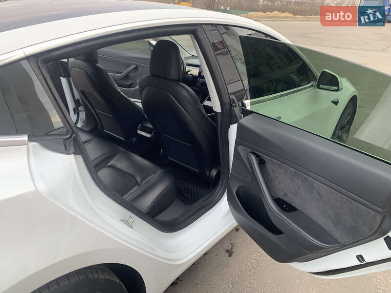 Седан Tesla Model 3 2018 в Києві фото 22 Седан Tesla Model 3 2018 в Києві