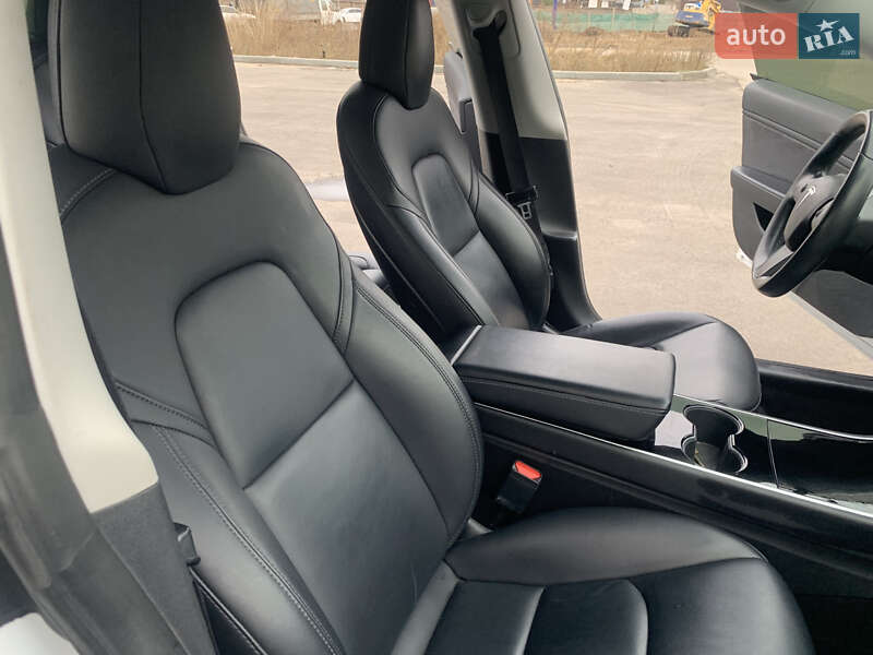 Седан Tesla Model 3 2018 в Києві фото 27 Седан Tesla Model 3 2018 в Києві