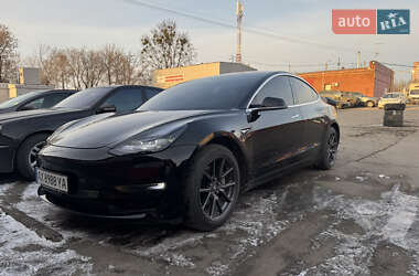 Седан Tesla Model 3 2018 в Харькове