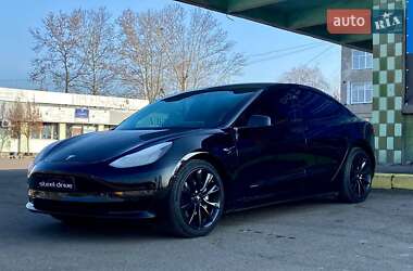 Седан Tesla Model 3 2019 в Николаеве