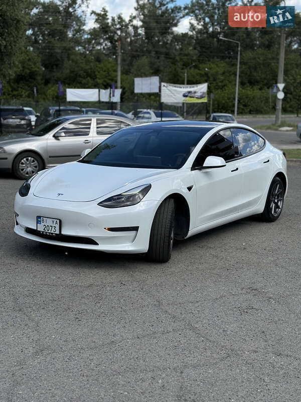 Седан Tesla Model 3 2021 в Полтаві фото 4 Седан Tesla Model 3 2021 в Полтаві