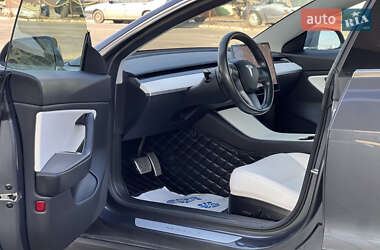 Седан Tesla Model 3 2018 в 