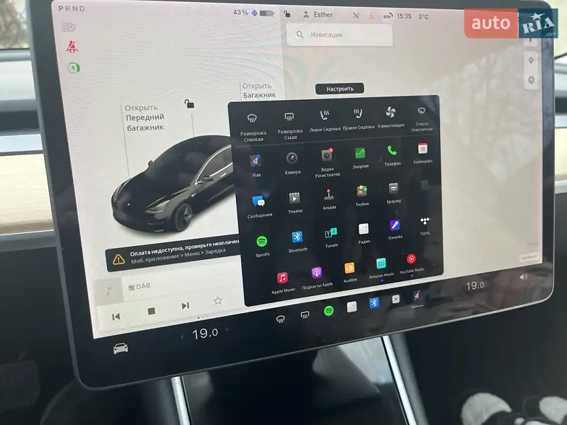Седан Tesla Model 3 2019 в 