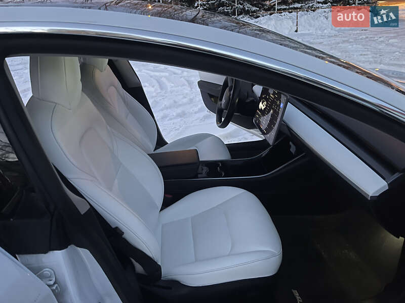 Седан Tesla Model 3 2018 в Харькове фото 16 Седан Tesla Model 3 2018 в Харькове