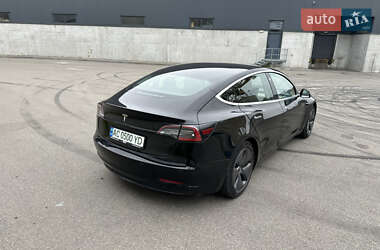 Седан Tesla Model 3 2019 в Києві