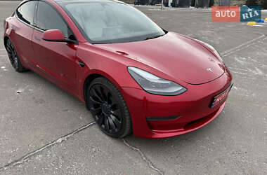 Седан Tesla Model 3 2021 в Львове