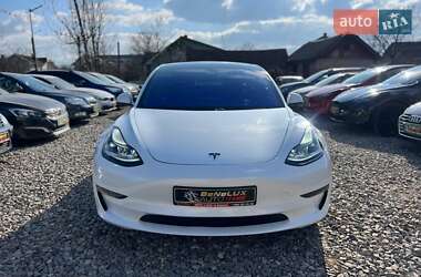 Седан Tesla Model 3 2021 в Коломые