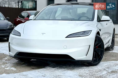 Седан Tesla Model 3 2024 в Виннице