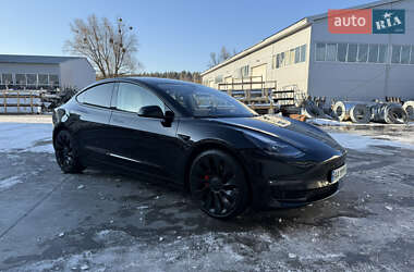 Седан Tesla Model 3 2022 в Броварах