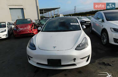 Седан Tesla Model 3 2021 в Одессе