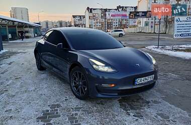 Седан Tesla Model 3 2022 в Києві