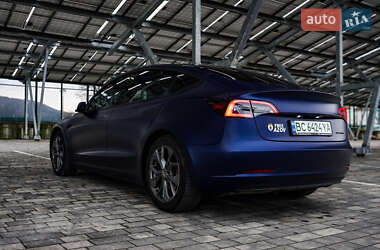 Седан Tesla Model 3 2018 в 