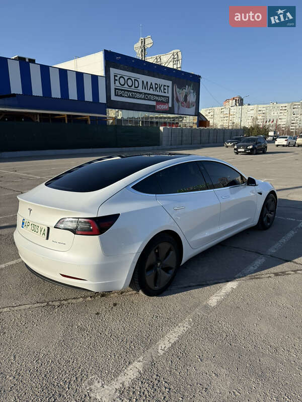 Седан Tesla Model 3 2019 в Запоріжжі