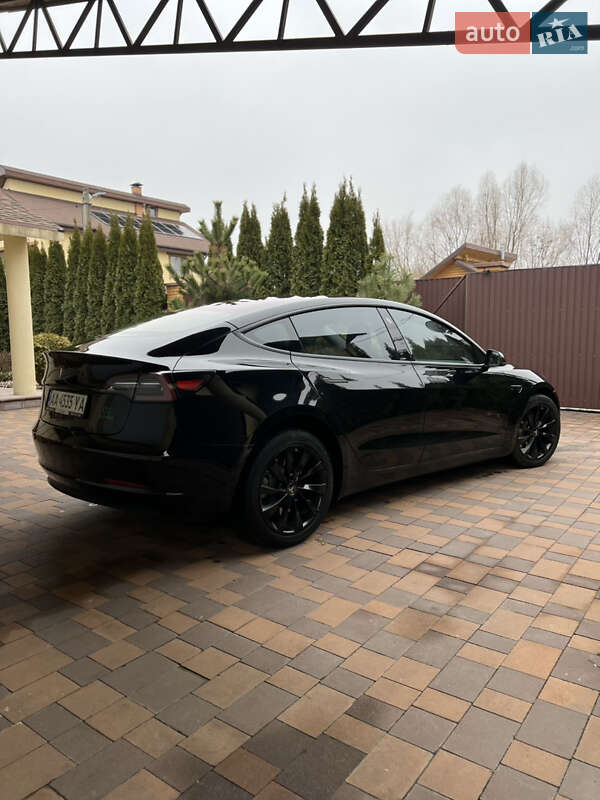 Седан Tesla Model 3 2018 в Киеве