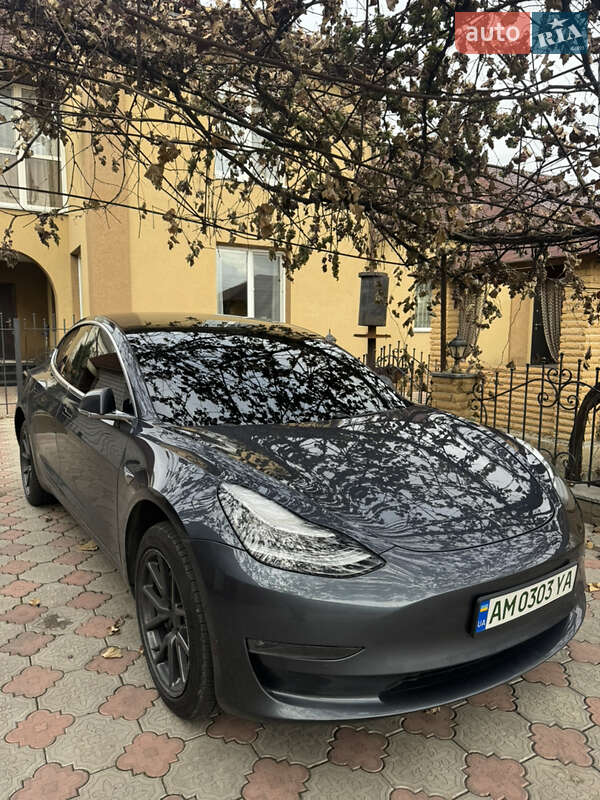 Седан Tesla Model 3 2020 в Житомире фото 6 Седан Tesla Model 3 2020 в Житомире