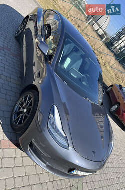 Седан Tesla Model 3 2018 в 
