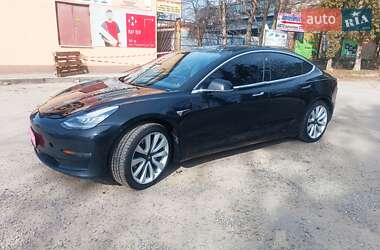 Седан Tesla Model 3 2019 в Львове