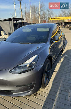 Седан Tesla Model 3 2022 в Днепре фото 4 Седан Tesla Model 3 2022 в Днепре
