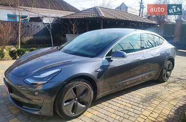 Седан Tesla Model 3 2020 в Борисполі