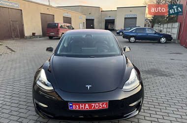 Седан Tesla Model 3 2019 в Владимире