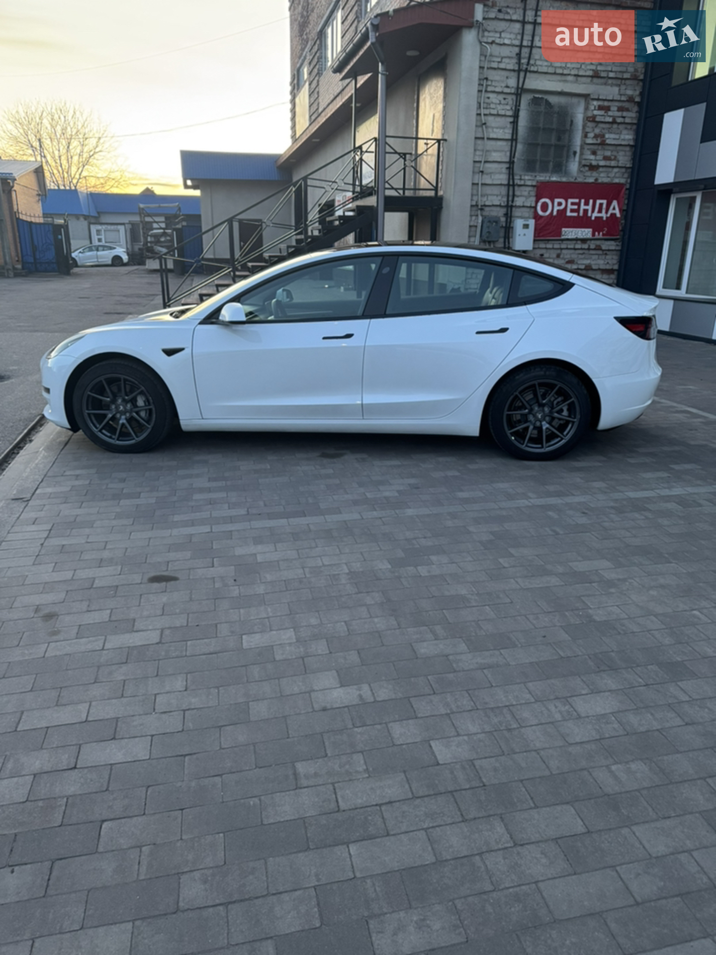 2022 Tesla Model 3 - мініатюра 2