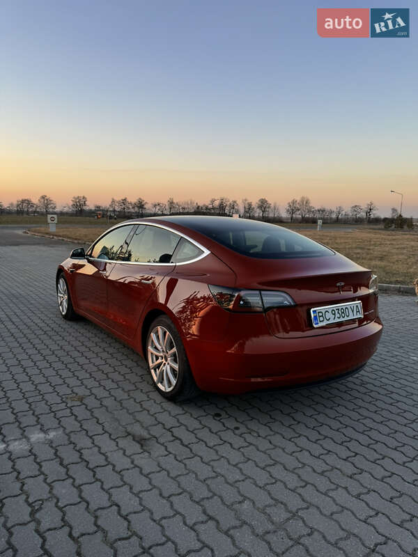 Седан Tesla Model 3 2019 в Радехові фото 10 Седан Tesla Model 3 2019 в Радехові