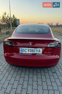 Седан Tesla Model 3 2019 в 