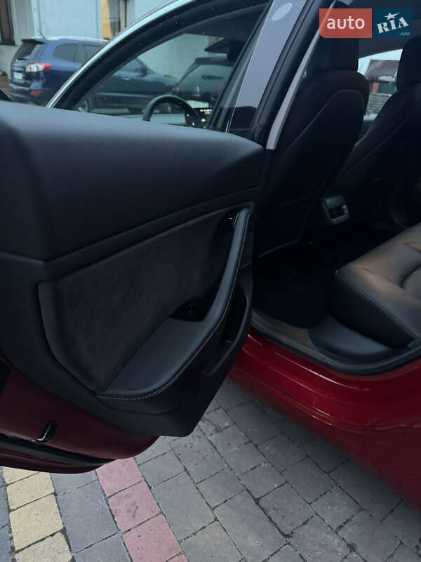 Седан Tesla Model 3 2019 в Радехові фото 29 Седан Tesla Model 3 2019 в Радехові