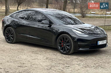 Седан Tesla Model 3 2019 в Калуше