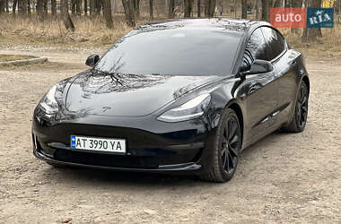 Седан Tesla Model 3 2019 в Калуше