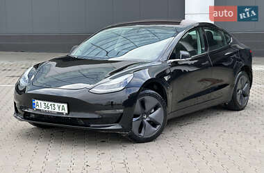 Седан Tesla Model 3 2019 в Киеве