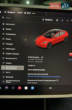 Седан Tesla Model 3 2019 в 