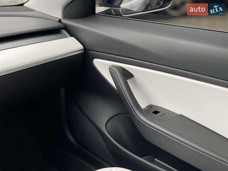 Седан Tesla Model 3 2018 в Луцке фото 78 Седан Tesla Model 3 2018 в Луцке