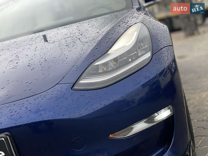 Седан Tesla Model 3 2018 в Луцке фото 101 Седан Tesla Model 3 2018 в Луцке
