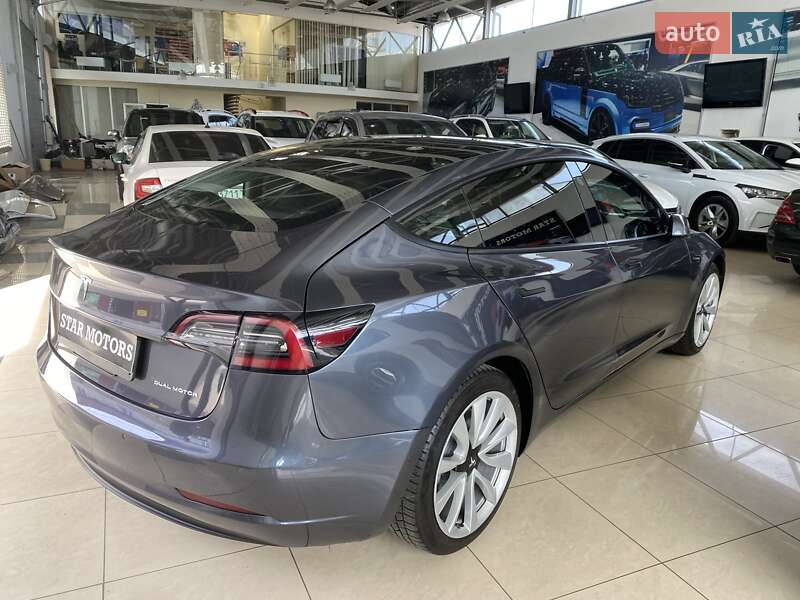 Седан Tesla Model 3 2022 в Одесі